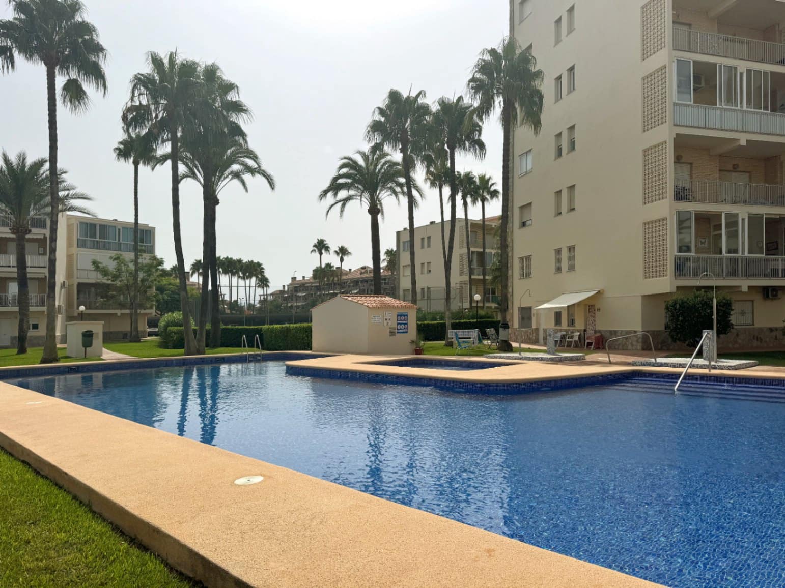 3 soveværelse Lejlighed til salg i Denia med swimmingpool garage - € 308.000 (Ref: 9262013)