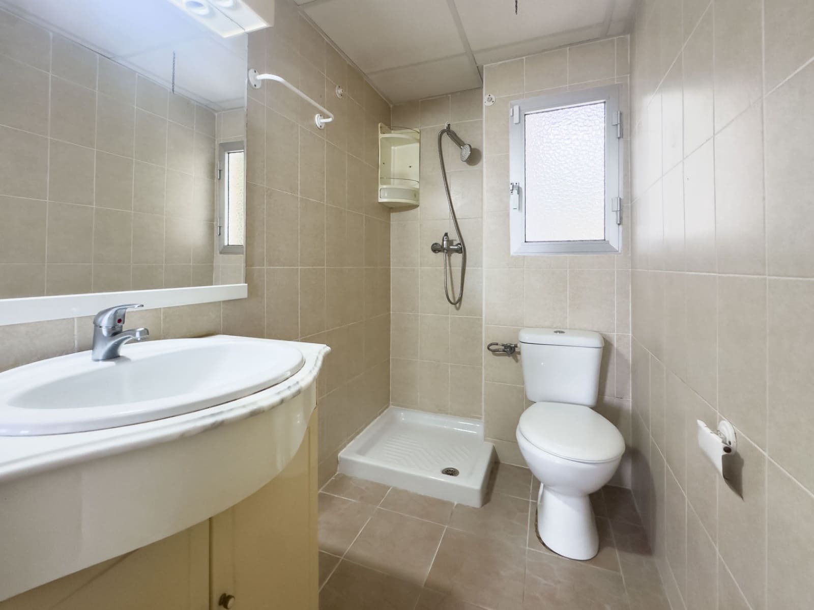 2 bedroom Flat for sale in Denia with garage - € 175,000 (Ref: 9340019)