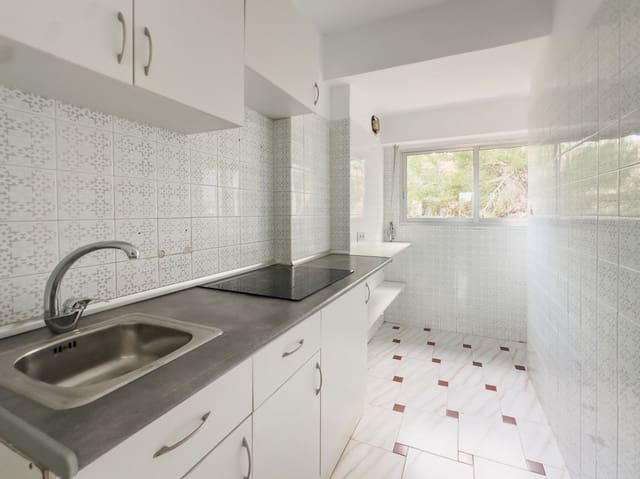 2 bedroom Flat for sale in Las Marinas / Les Marines, Dénia with garage - € 175,000 (Ref: 9340019)