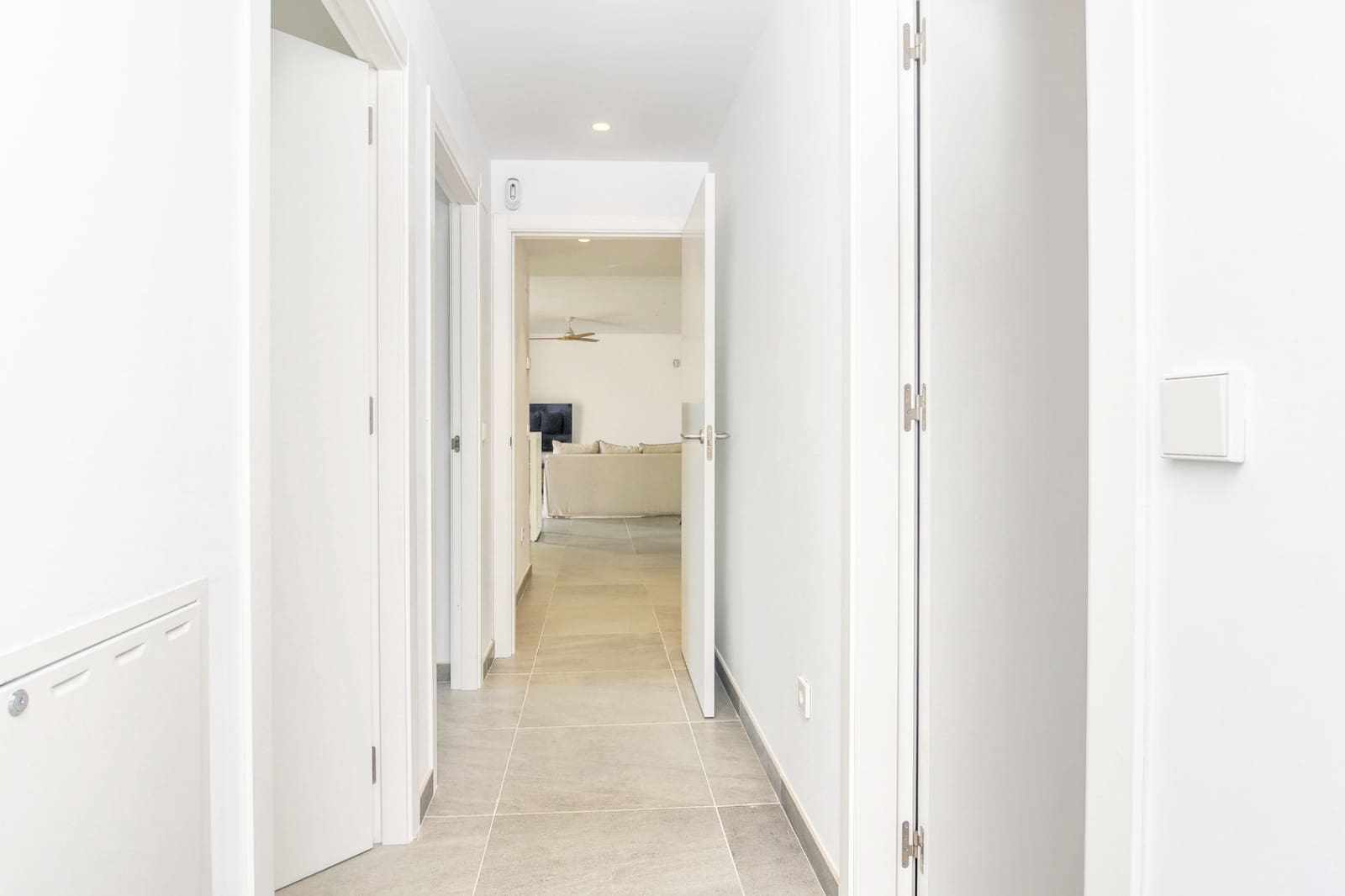 3 sovrum Lägenhet till salu i Arenal med pool garage - 629 000 € (Ref: 9343906)