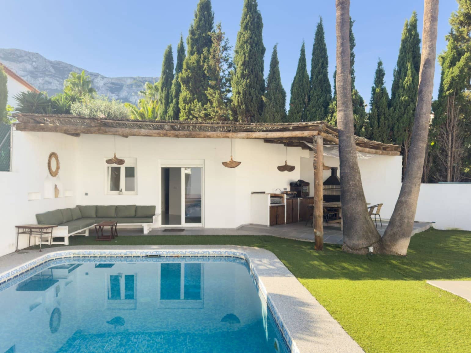 5 sypialnia Willa na sprzedaż w Denia z basenem garażem - 850 000 € (Ref: 9363291)