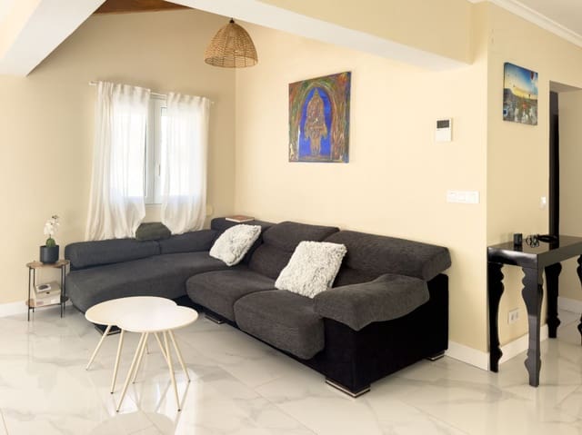 5 camera da letto Villa in vendita in Dénia con piscina garage - 850.000 € (Rif: 9363291)