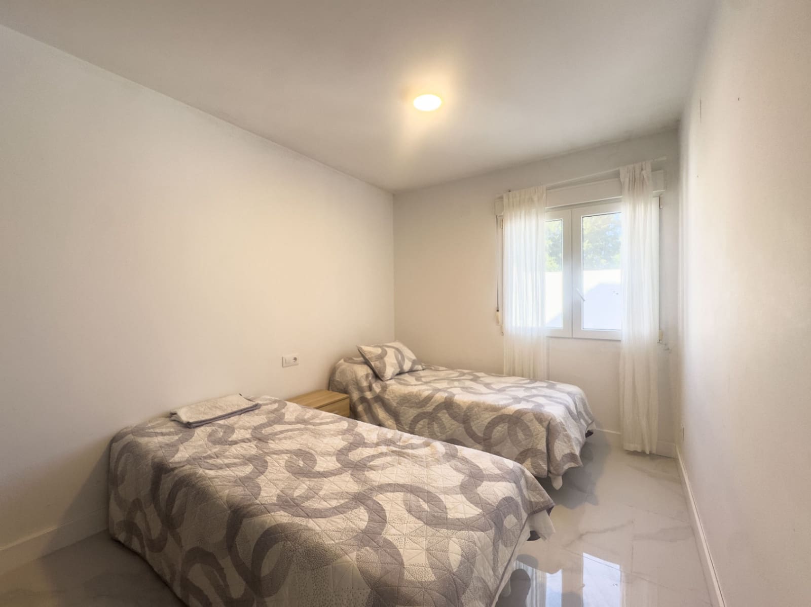 5 sypialnia Willa na sprzedaż w Denia z basenem garażem - 850 000 € (Ref: 9363291)