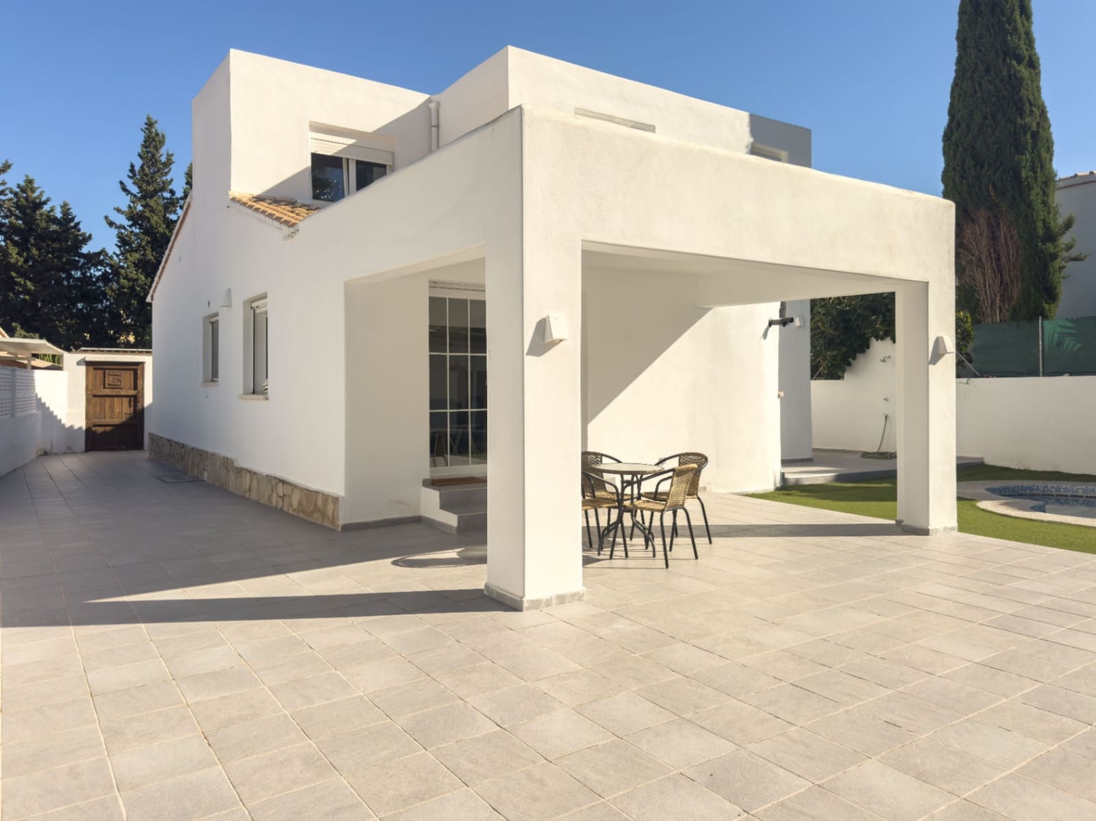 5 sypialnia Willa na sprzedaż w Denia z basenem garażem - 850 000 € (Ref: 9363291)