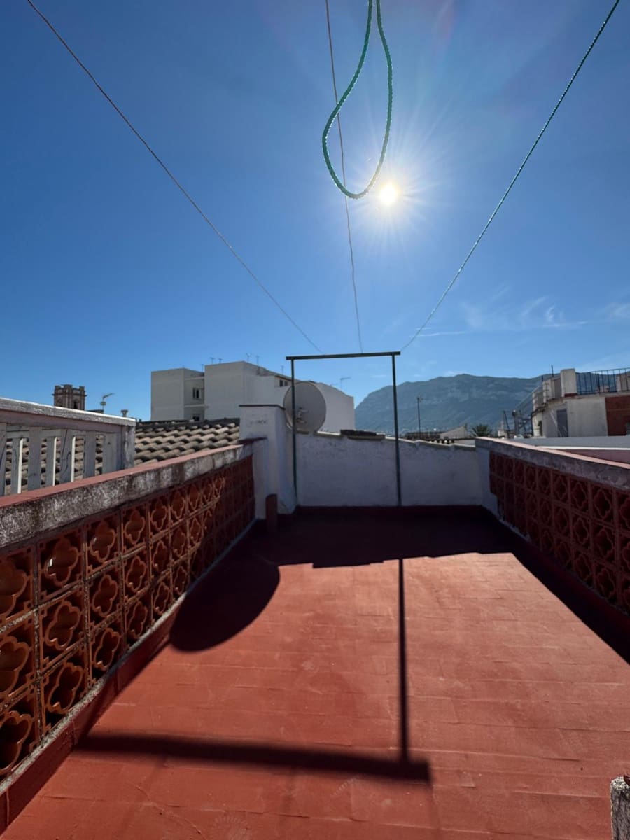 5 slaapkamer Huis te koop in Denia - € 280.000 (Ref: 9367752)