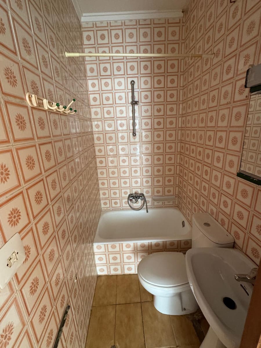 5 slaapkamer Huis te koop in Denia - € 280.000 (Ref: 9367752)