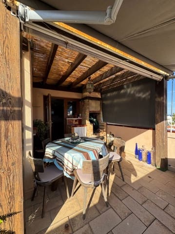 2 makuuhuone Kattohuoneisto myytävänä paikassa Dénia mukana uima-altaan - 477 000 € (Ref: 9367757)