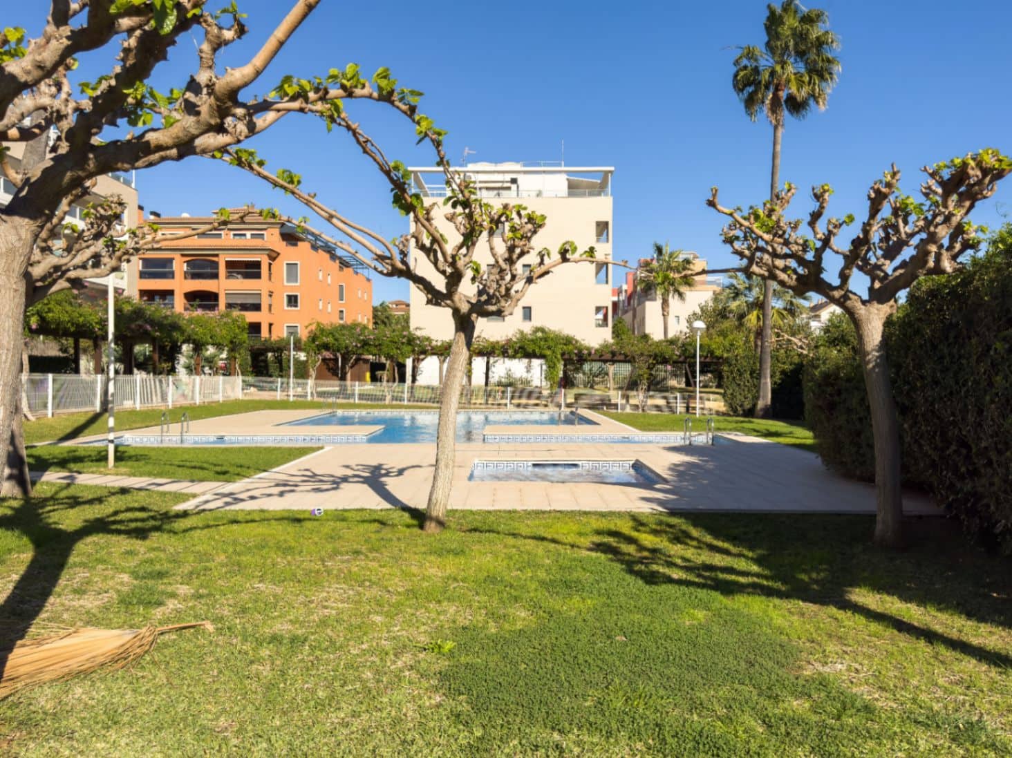 1 soveværelse Lejlighed til salg i Denia med swimmingpool - € 239.000 (Ref: 9414860)