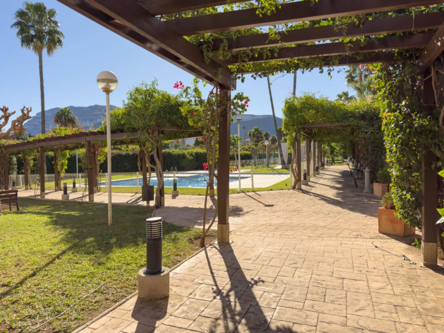 1 soveværelse Lejlighed til salg i Denia med swimmingpool - € 239.000 (Ref: 9414860)