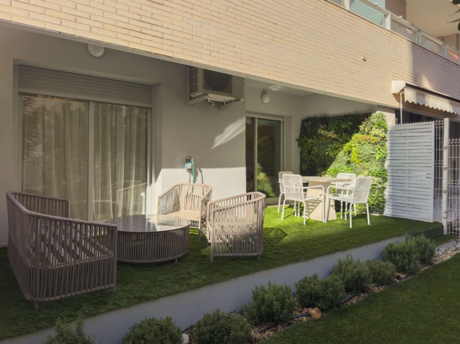 1 soveværelse Lejlighed til salg i Denia med swimmingpool - € 239.000 (Ref: 9414860)