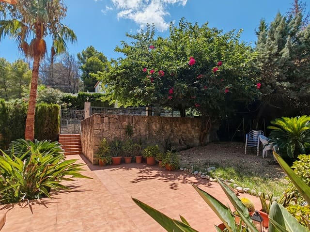 5 Zimmer Villa zu verkaufen in Dénia mit Garage - 845.000 € (Ref: 9625988)