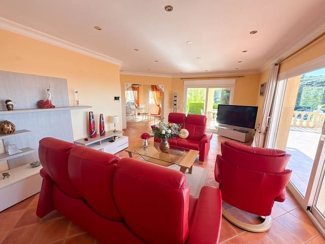 5 bedroom Villa for sale in El Montgó, Dénia with pool garage - € 1,375,000 (Ref: 9636152)