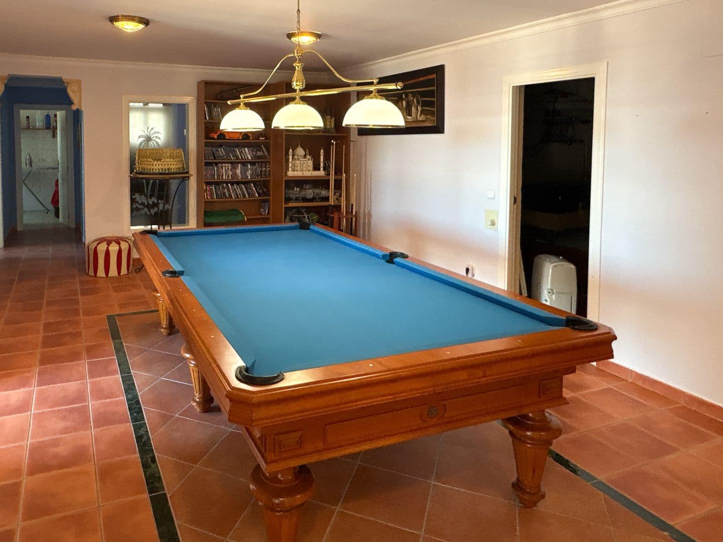 5 bedroom Villa for sale in Denia with pool garage - € 1,375,000 (Ref: 9636152)