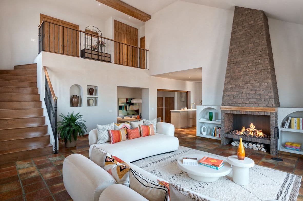 4 bedroom Villa for sale in Denia with pool garage - € 1,150,000 (Ref: 9636153)