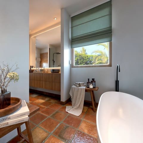 4 chambre Villa/Maison à vendre à El Montgó, Dénia avec piscine garage - 1 150 000 € (Ref: 9867908)