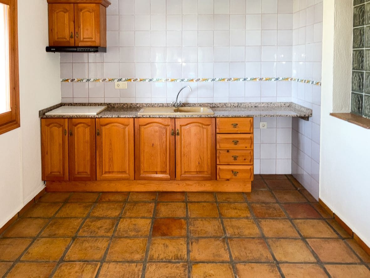 4 bedroom Villa for sale in Denia with pool garage - € 1,150,000 (Ref: 9867908)