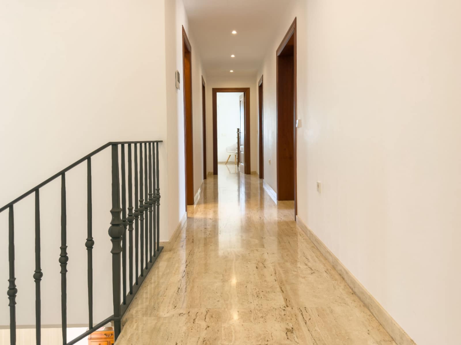 5 bedroom Villa for sale in Calpe / Calp with pool garage - € 3,150,000 (Ref: 9877013)