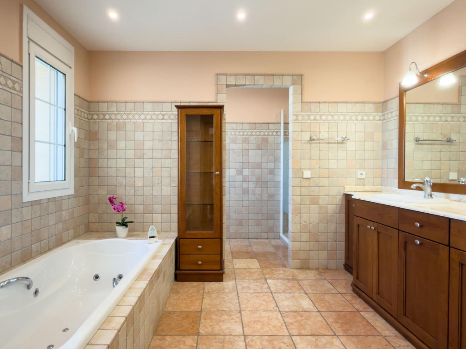 5 bedroom Villa for sale in Calpe / Calp with pool garage - € 3,150,000 (Ref: 9877013)