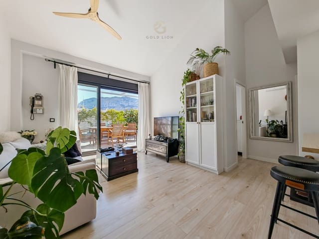 2 makuuhuone Kattohuoneisto myytävänä paikassa Centro Urbano, Dénia - 310 000 € (Ref: 9935335)