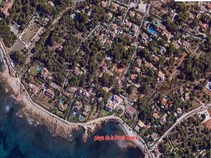 Building Plot for sale in Denia - € 900,000 (Ref: 9935343)