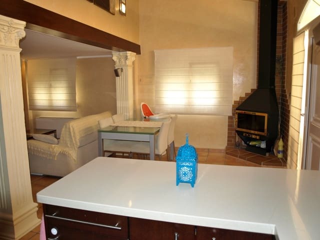 Villa for sale in Dénia - € 899,000 (Ref: 9935346)
