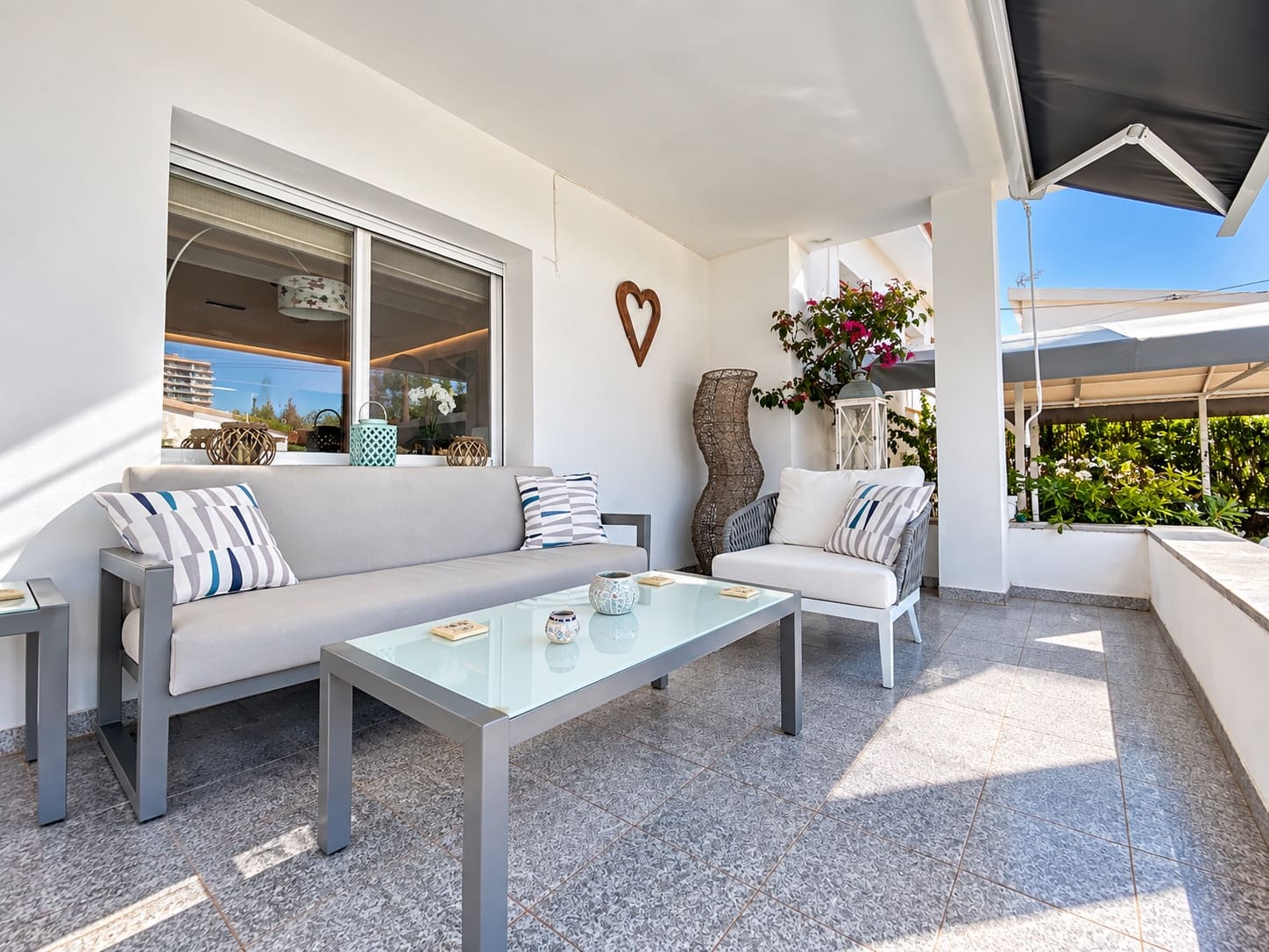 4 bedroom Villa for sale in Mar de Cristal with pool garage - € 550,000 (Ref: 10076998)