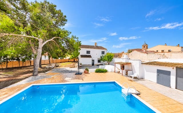 6 sypialnia Willa na sprzedaż w Los Martinez del Puerto, Miasto Murcja z basenem - 259 000 € (Ref: 10158434)