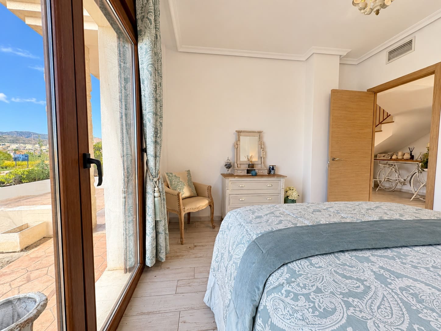 5 chambre Villa/Maison à vendre à Banos y Mendigo avec piscine garage - 1 300 000 € (Ref: 10158435)
