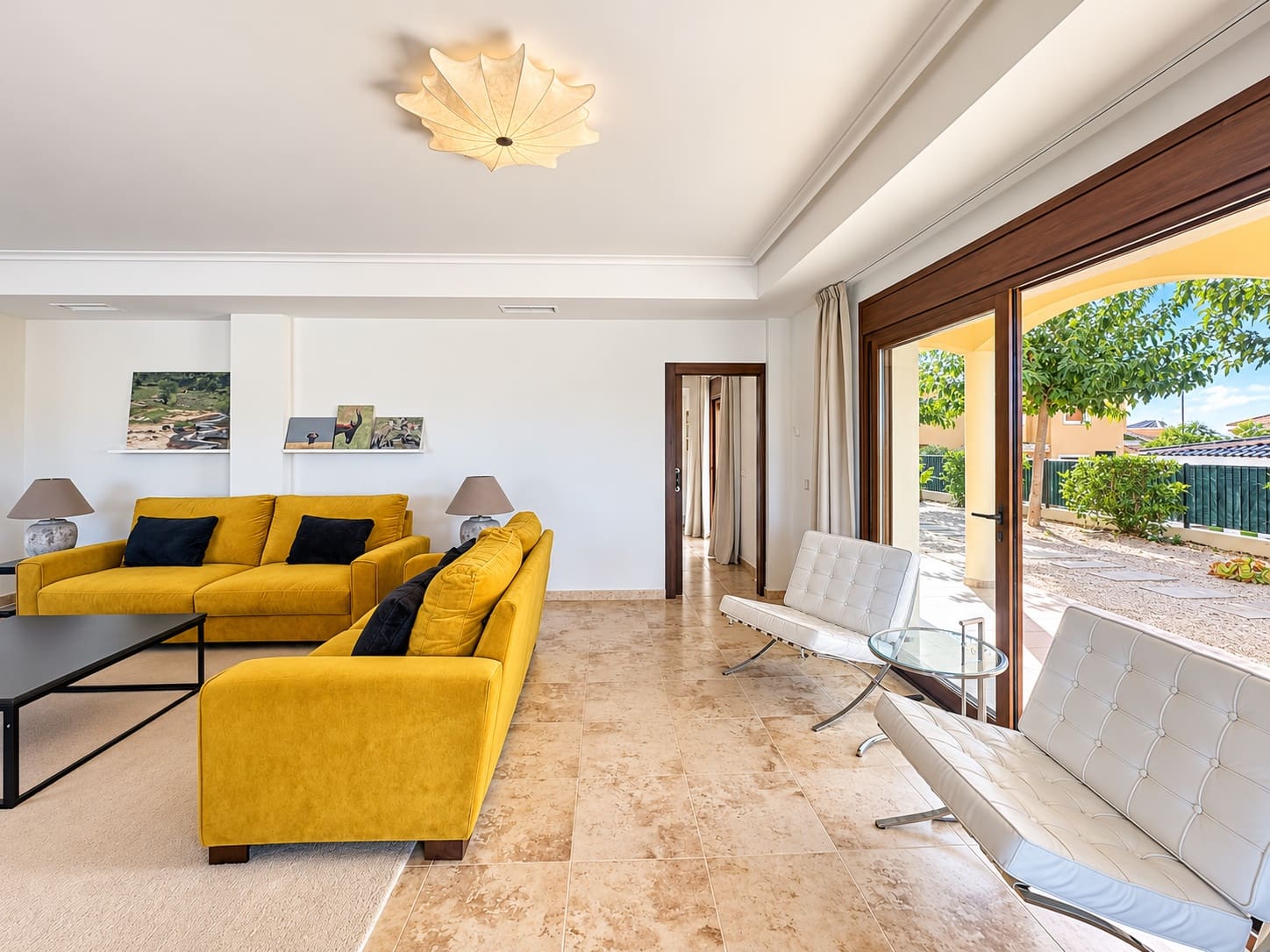 5 sypialnia Willa na sprzedaż w Banos y Mendigo z basenem garażem - 995 000 € (Ref: 10163957)