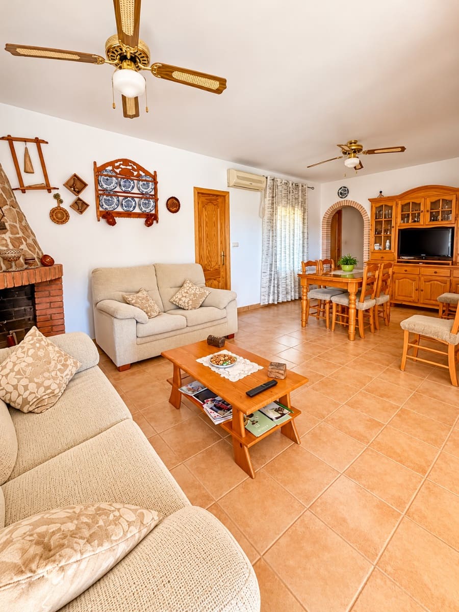3 sovrum Villa till salu i Cehegin med pool garage - 249 500 € (Ref: 10183647)