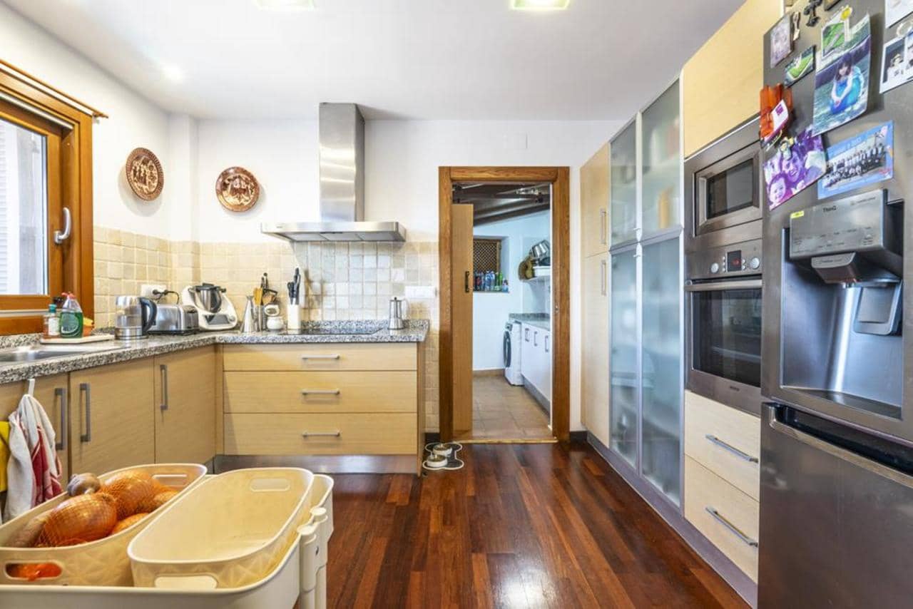 5 soverom Villa til salgs i El Valle Golf Resort med svømmebasseng garasje - € 789 000 (Ref: 10185284)