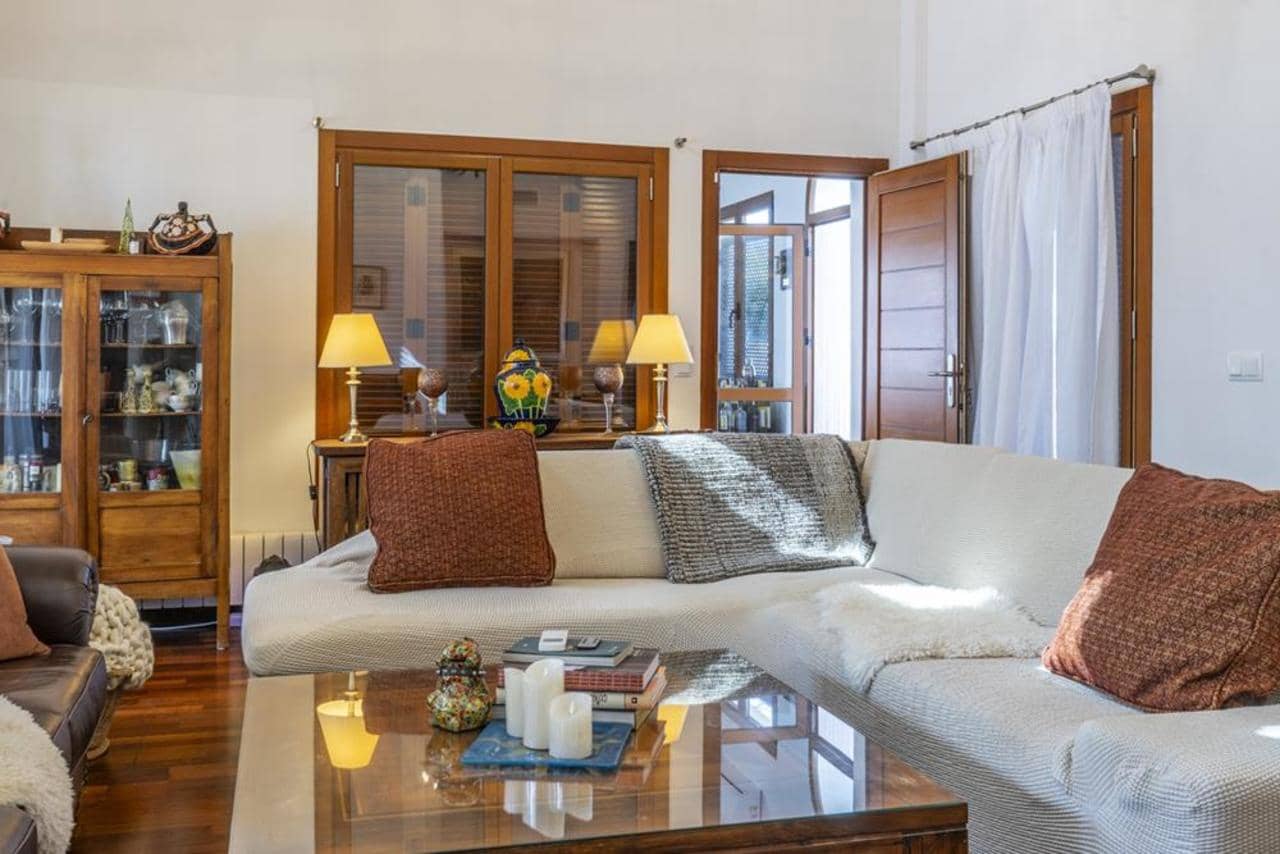5 soverom Villa til salgs i El Valle Golf Resort med svømmebasseng garasje - € 789 000 (Ref: 10185284)