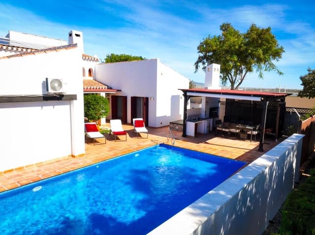 5 soverom Villa til salgs i El Valle Golf Resort, Murcia by med svømmebasseng garasje - € 789 000 (Ref: 10185284)