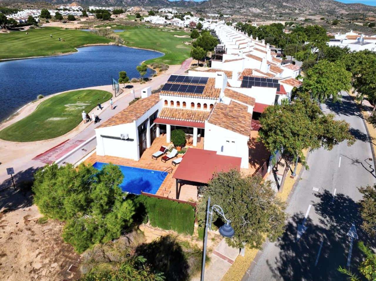 5 soverom Villa til salgs i El Valle Golf Resort med svømmebasseng garasje - € 789 000 (Ref: 10185284)