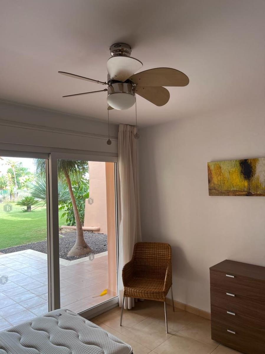 2 soverom Leilighet til salgs i Mar Menor Golf Resort med svømmebasseng - € 193 000 (Ref: 8657609)