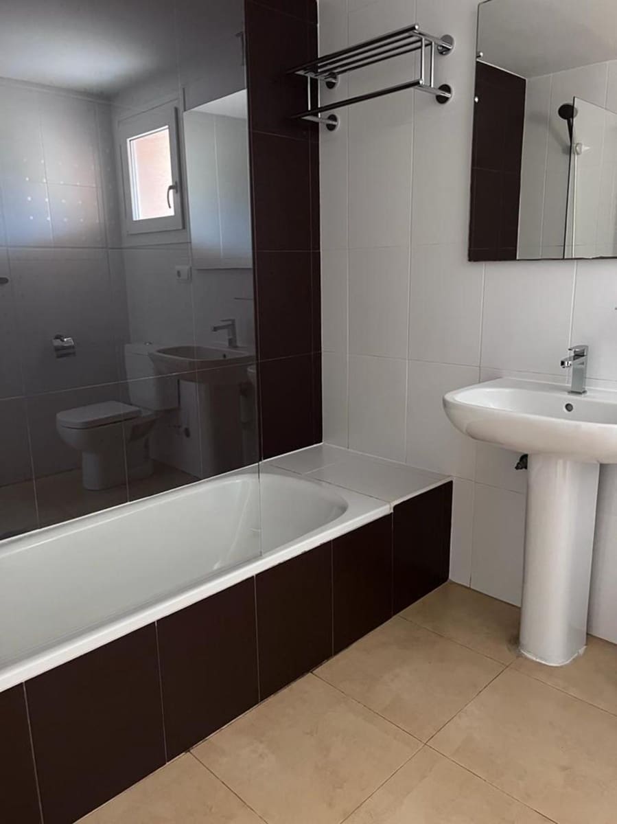 2 soverom Leilighet til salgs i Mar Menor Golf Resort med svømmebasseng - € 193 000 (Ref: 8657609)