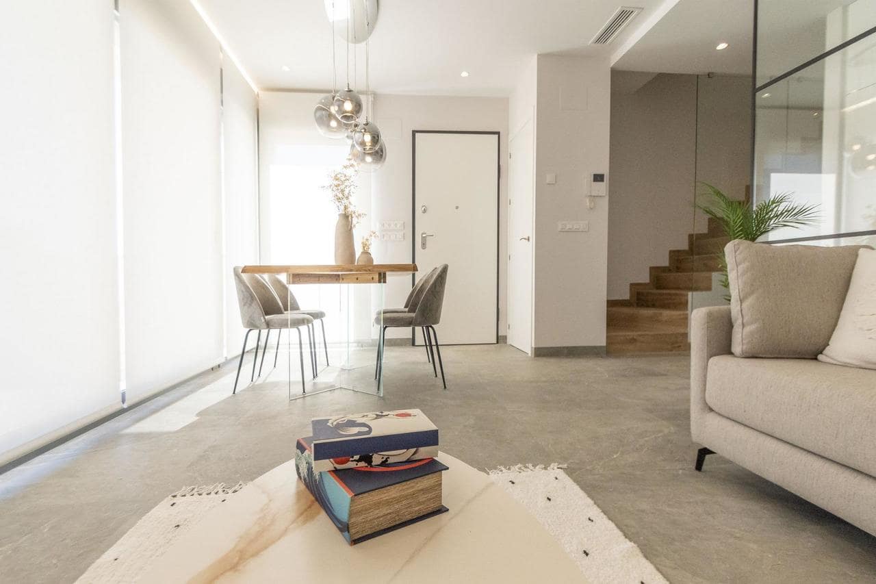 3 sypialnia Willa na sprzedaż w Pilar de la Horadada z basenem - 484 900 € (Ref: 8659392)