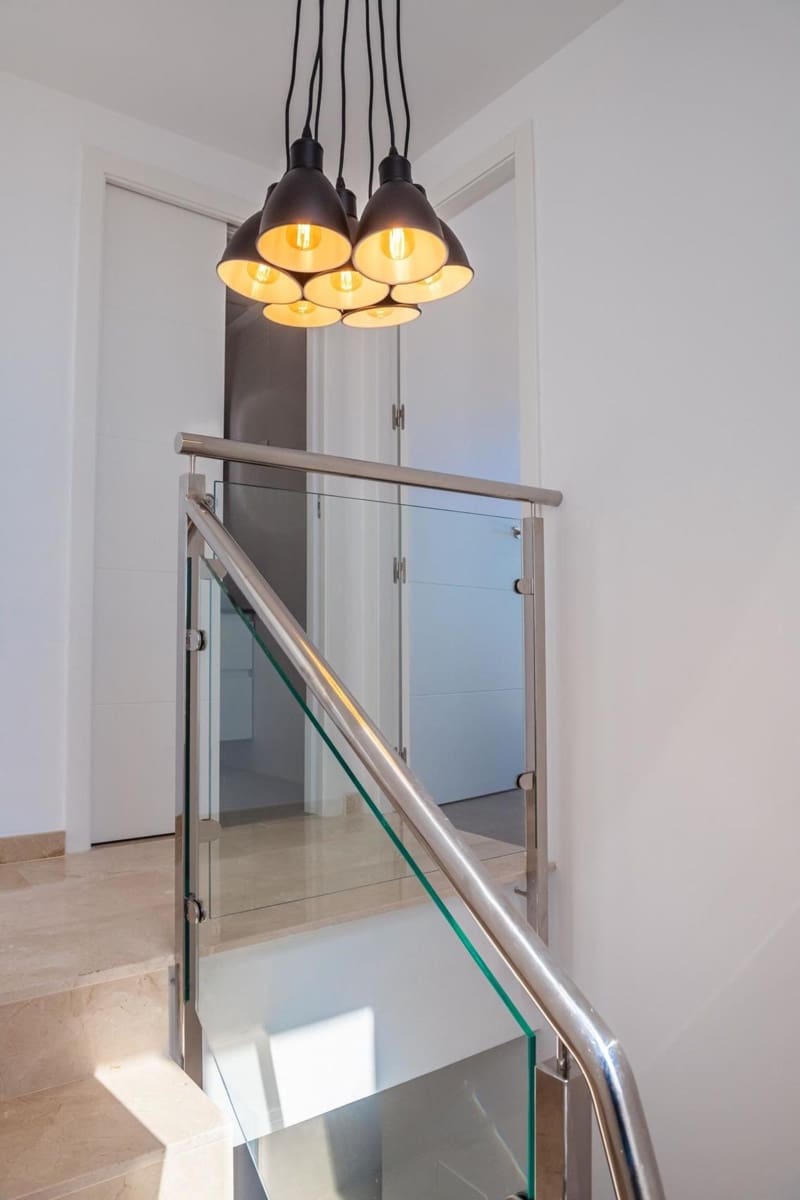 3 slaapkamer Villa te koop in Los Alcazares met zwembad - € 445.000 (Ref: 8659649)