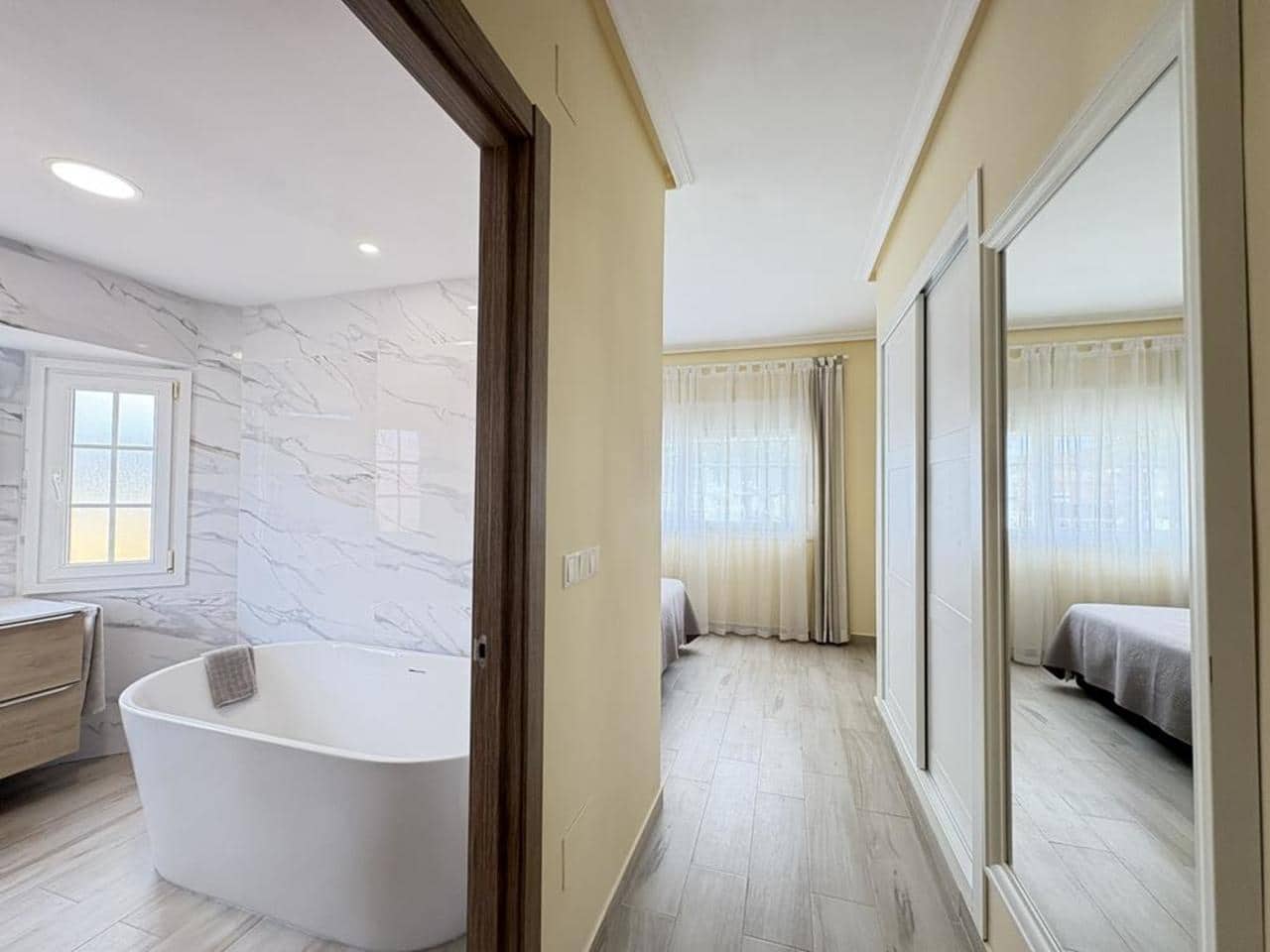 Chalet de 4 habitaciones en Baños y Mendigo en venta con piscina garaje - 475.000 € (Ref: 9158111)