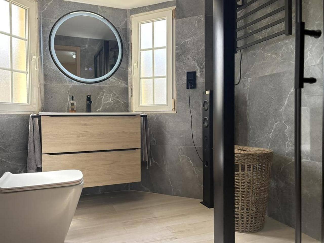 Chalet de 4 habitaciones en Baños y Mendigo en venta con piscina garaje - 475.000 € (Ref: 9158111)