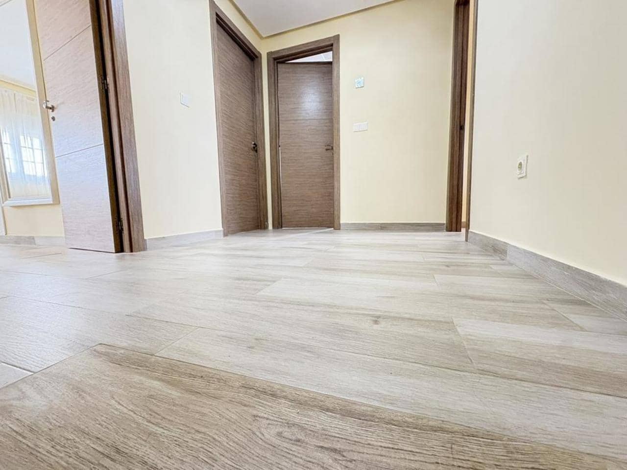 Chalet de 4 habitaciones en Baños y Mendigo en venta con piscina garaje - 475.000 € (Ref: 9158111)