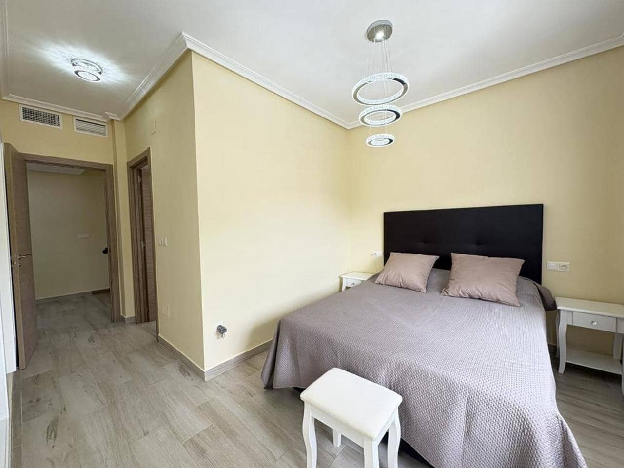 Chalet de 4 habitaciones en Baños y Mendigo en venta con piscina garaje - 475.000 € (Ref: 9158111)