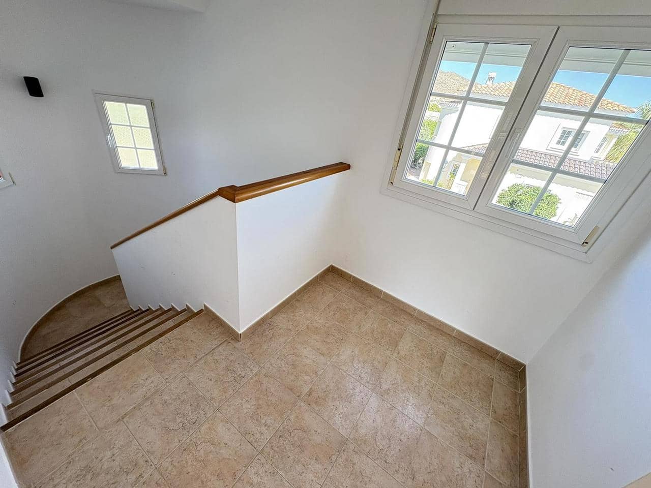 3 bedroom Villa for sale in Banos y Mendigo with pool - € 359,000 (Ref: 9243526)