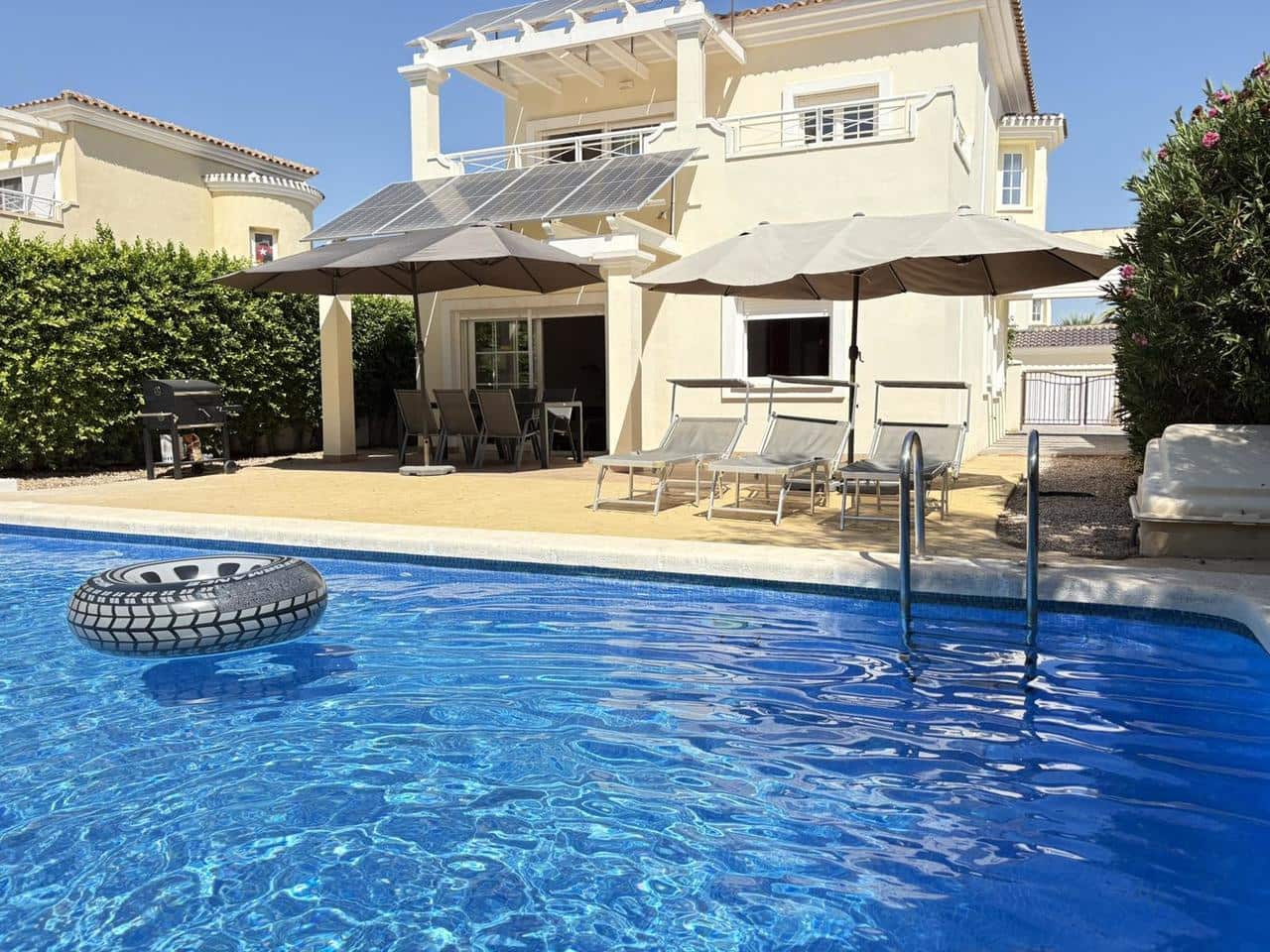 3 bedroom Villa for sale in Banos y Mendigo with pool - € 359,000 (Ref: 9243526)