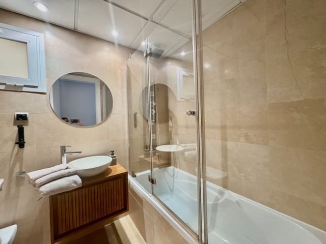 2 bedroom Apartment for sale in Centro, Los Alcázares with pool garage - € 135,800 (Ref: 9347984)