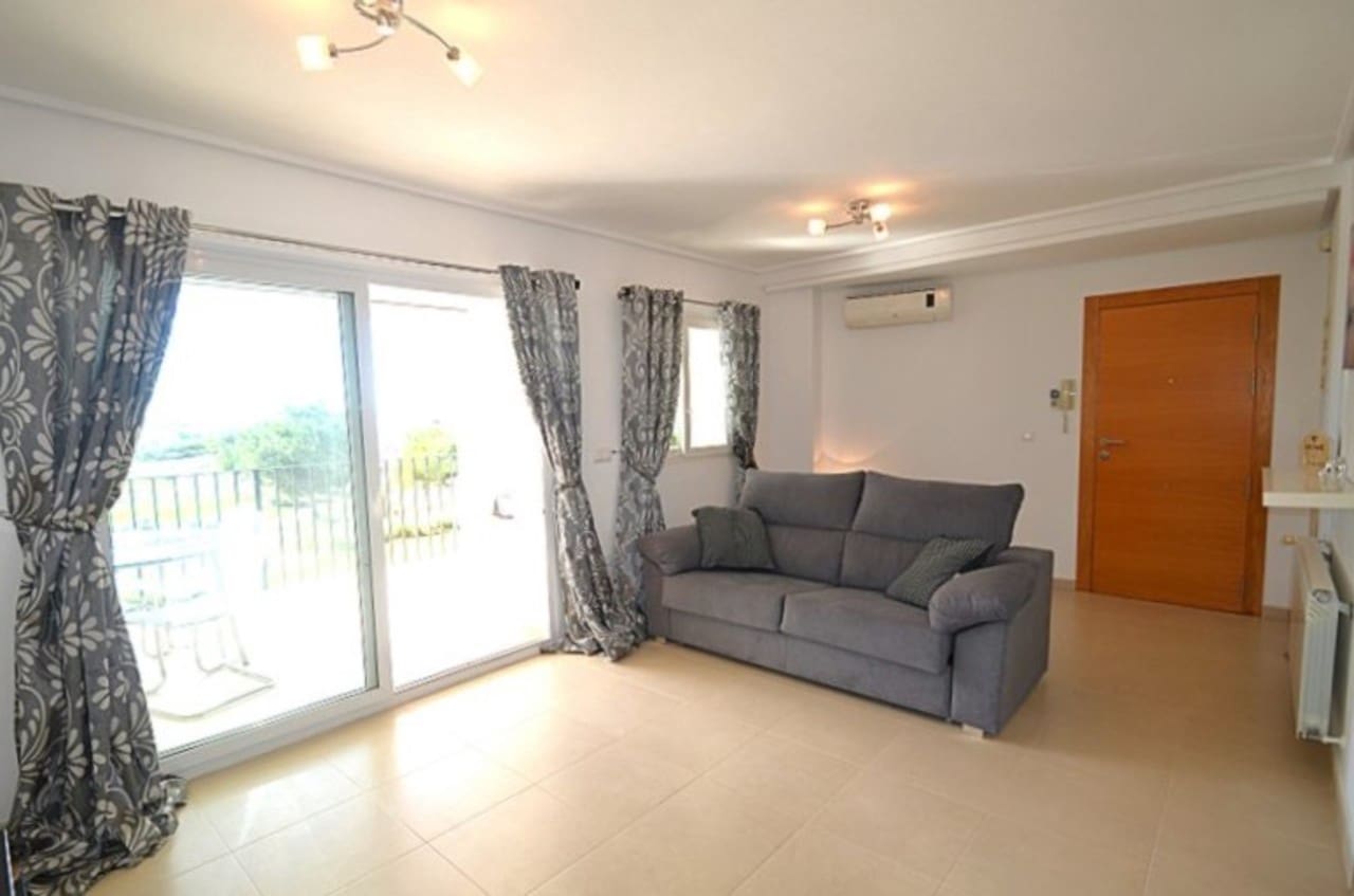 2 slaapkamer Appartement te koop in Sucina met zwembad - € 142.500 (Ref: 9393368)