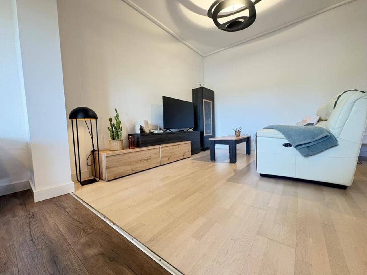 2 bedroom Apartment for rent in Banos y Mendigo - € 850 (Ref: 9402519)