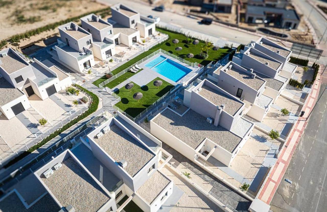 3 sypialnia Dom na sprzedaż w Banos y Mendigo z basenem - 320 500 € (Ref: 9459672)