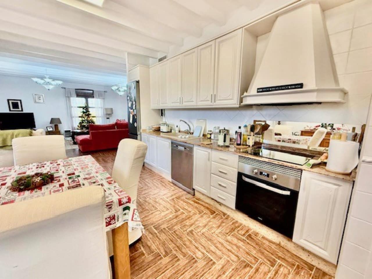 3 bedroom Villa for sale in Avileses with pool - € 375,000 (Ref: 9482209)