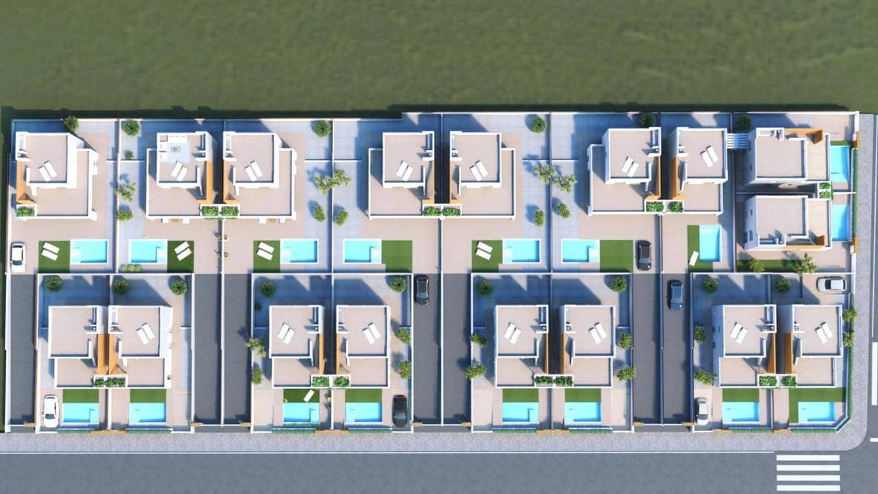 Chalet de 3 habitaciones en Pilar de la Horadada en venta con piscina - 489.000 € (Ref: 9499829)